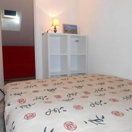 Apartman Joli Duplex Dans Quartier Calme *